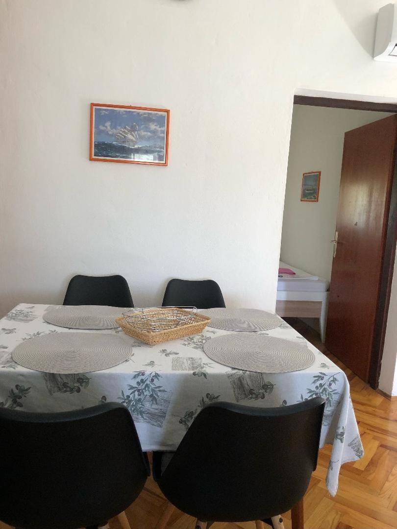 Apartman Suky Sukošan Екстериор снимка